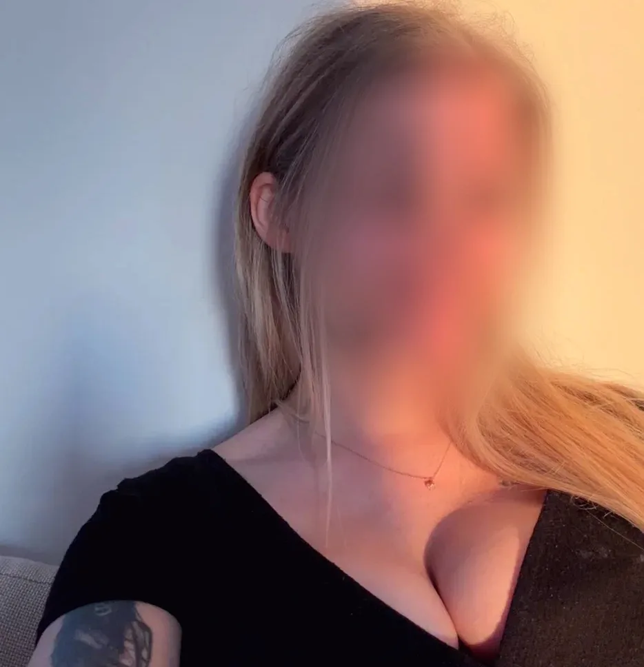Bo, 25