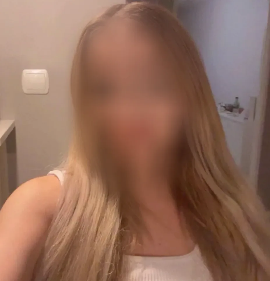 Norah, 24